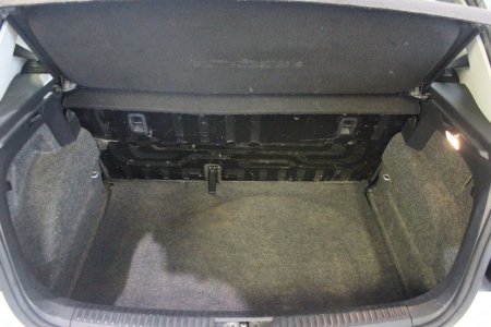 2013 Volkswagen Polo - photo 17