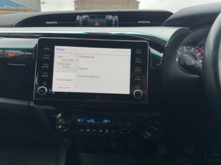 2023 Toyota Hilux - photo 12