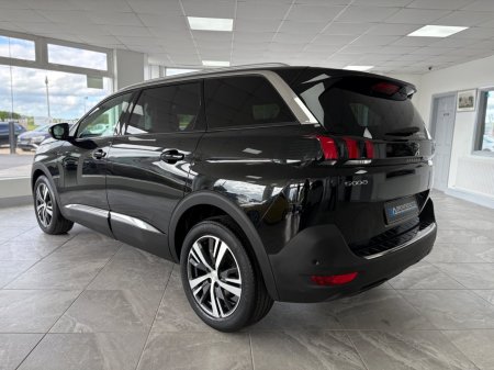 2023 Peugeot 5008 - photo 7