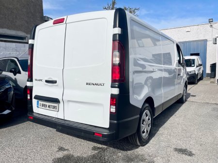 2023 Renault Trafic - photo 13