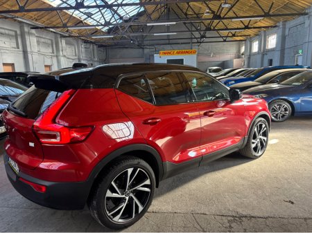 2021 Volvo XC40 - photo 4