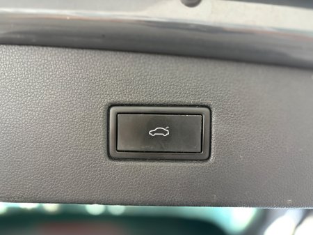 2023 Volkswagen Tiguan - photo 17