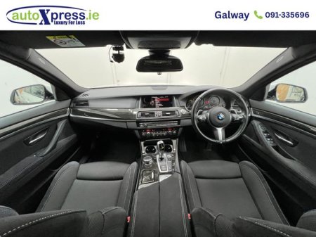 2017 BMW 5-Series - photo 2