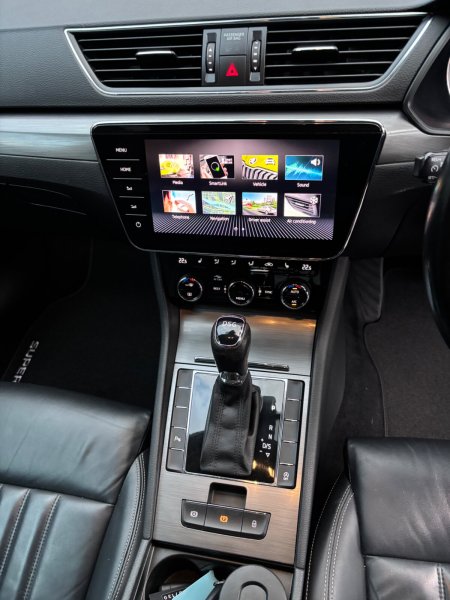 2021 Skoda Superb - photo 31