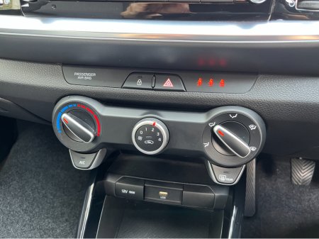 2023 Kia Stonic - photo 16