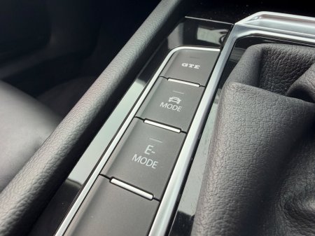 2016 Volkswagen Passat - photo 20