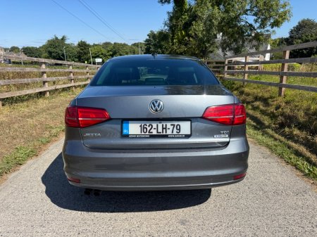2016 Volkswagen Jetta - photo 10