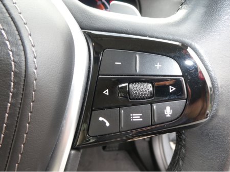 2022 BMW 5-Series - photo 29