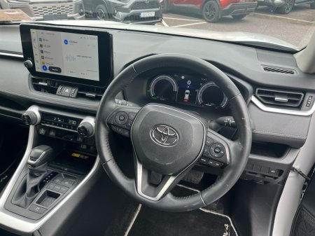 2024 Toyota RAV4 - photo 9