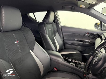 2020 Toyota C-HR - photo 14
