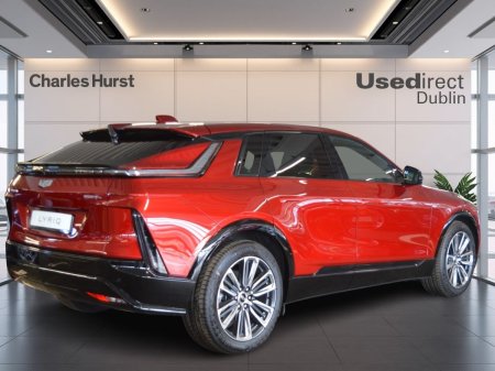 2026 Cadillac Lyriq - photo 2