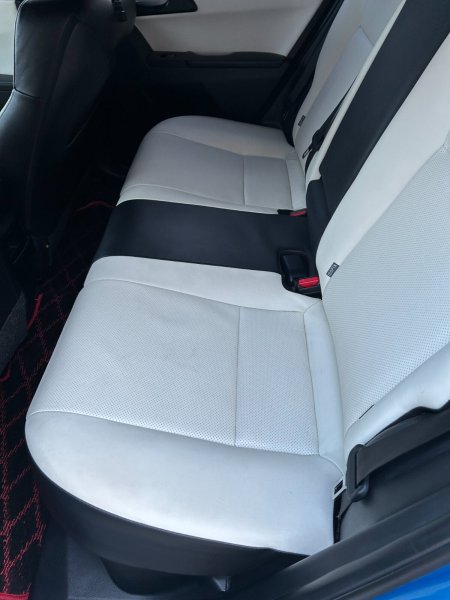 2017 Toyota Auris - photo 15