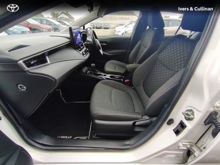 2023 Toyota Corolla - photo 6
