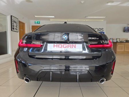 2023 BMW 3-Series - photo 5