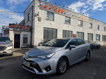 2017 Toyota Avensis 1.6 D-4D Aura Saloon