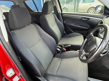 2015 Suzuki Swift - photo 11