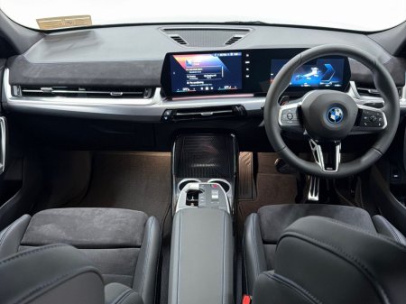 2026 BMW iX2 - photo 4