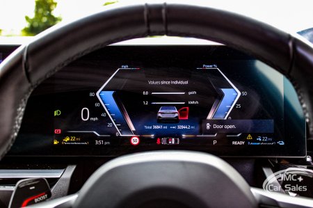 2024 BMW 5-Series - photo 21