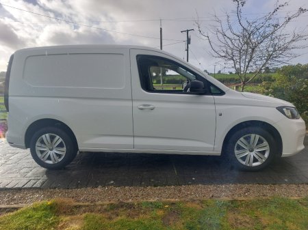 2022 Volkswagen Caddy - photo 3