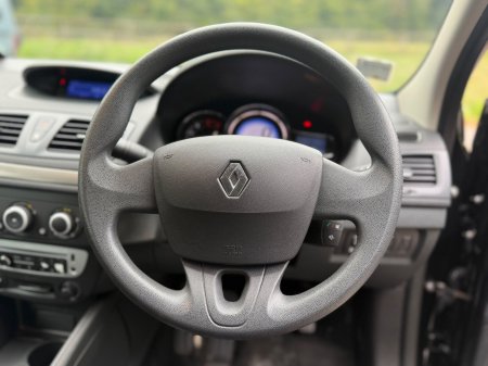 2013 Renault Fluence - photo 9