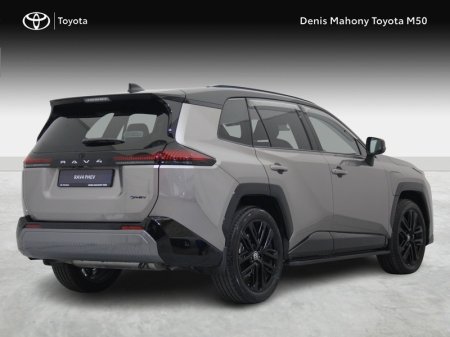 2027 Toyota RAV4 - photo 2