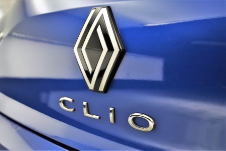2025 Renault Clio - photo 28