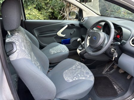 2010 Ford KA - photo 5