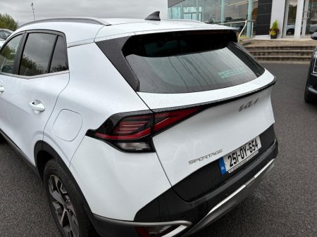 2025 Kia Sportage - photo 3