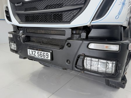 2018 IVECO TRAKKER 410 - photo 16