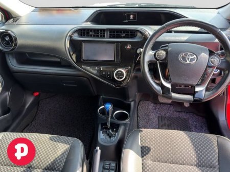 2018 Toyota Aqua - photo 14