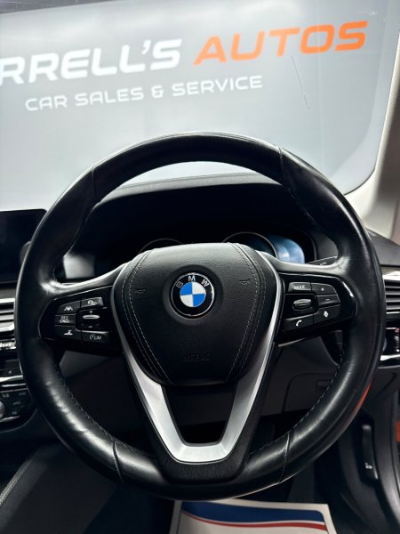 2018 BMW 5-Series - photo 10