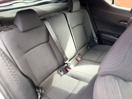 2017 Toyota C-HR - photo 17