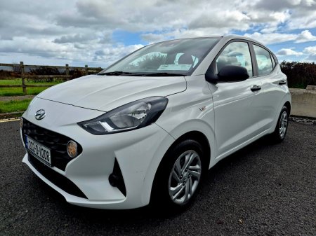 2022 Hyundai i10 - photo 2