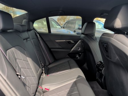2024 BMW i5 - photo 21