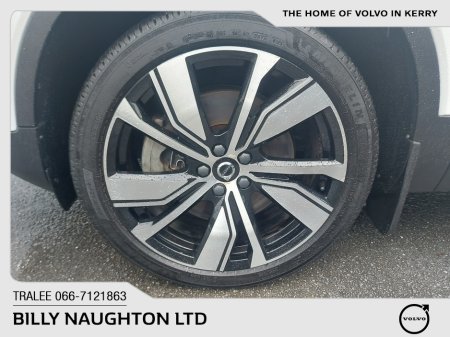 2022 Volvo XC40 - photo 16