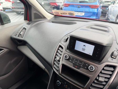 2021 Ford Transit Connect - photo 28