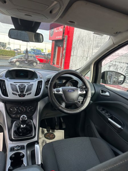 2014 Ford Grand C-Max - photo 25