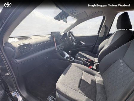 2024 Toyota Yaris - photo 8