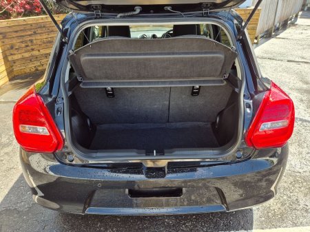 2023 Suzuki Swift - photo 9