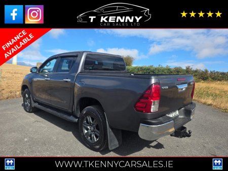 2022 Toyota Hilux - photo 6