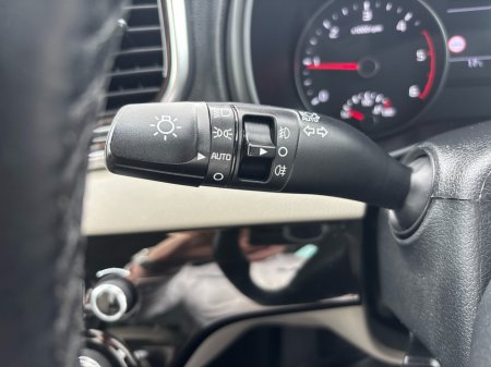 2020 Kia Sportage - photo 17