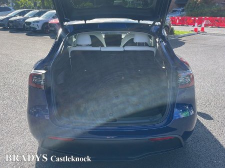 2023 Tesla Model Y - photo 11