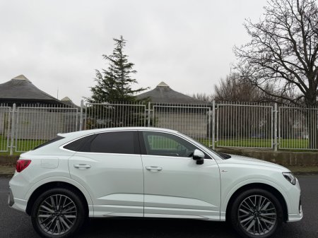 2022 Audi Q3 - photo 8