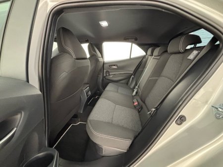 2027 Toyota Corolla - photo 7