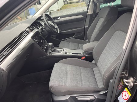 2020 Volkswagen Passat - photo 11