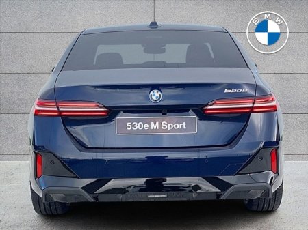 2026 BMW 5-Series - photo 15