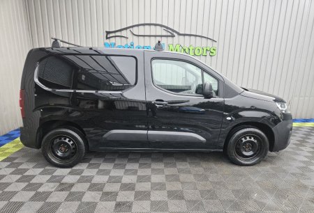 2021 Citroen Berlingo - photo 2