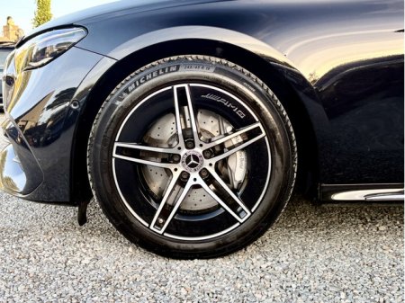 2025 Mercedes-Benz E 300 - photo 16