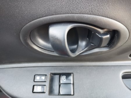 2016 Nissan Micra - photo 11
