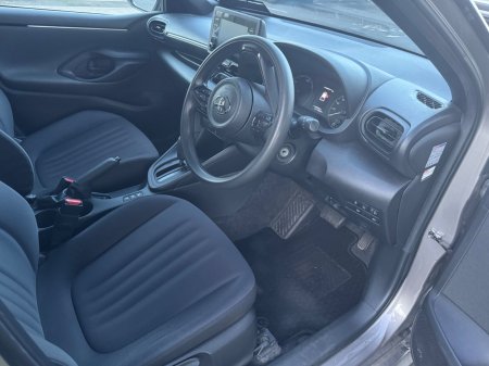 2020 Toyota Yaris - photo 17